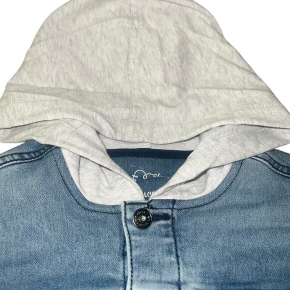 Art Class Light Wash Unisex Denim Button Down Jean Jacket w/ Sweatshirt Hood - Picture 10 of 15